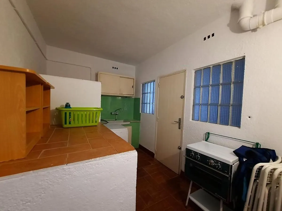 Casa Ferrer - Casa Grande De Ambiente Familiar En Llanca, Cerca De La Playa Y Del Puerto.. - Es-228-64 Villa Feriehus
