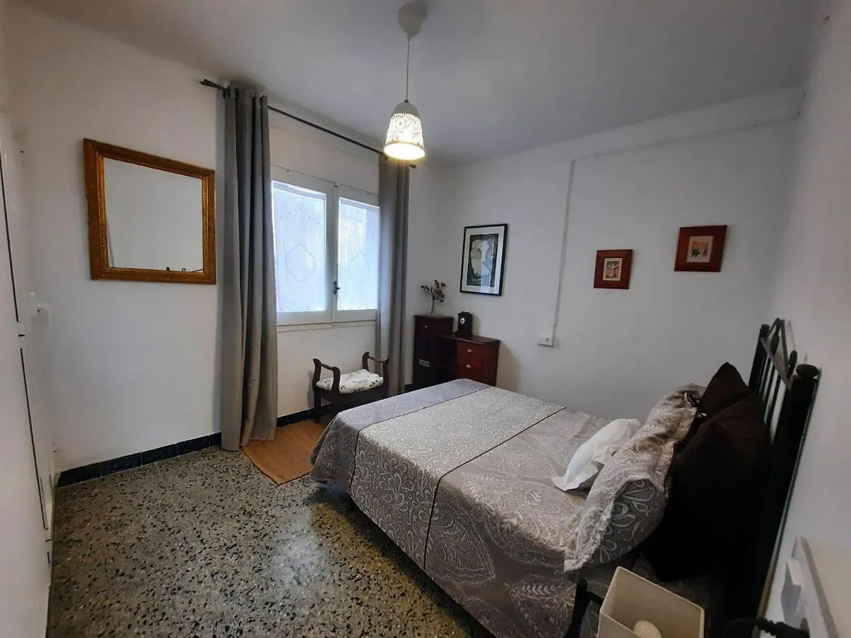 Casa Ferrer - Casa Grande De Ambiente Familiar En Llanca, Cerca De La Playa Y Del Puerto.. - Es-228-64 Villa