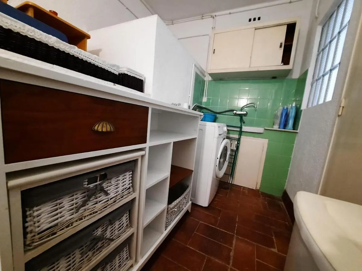 Casa Ferrer - Casa Grande De Ambiente Familiar En Llanca, Cerca De La Playa Y Del Puerto.. - Es-228-64 Villa Feriehus
